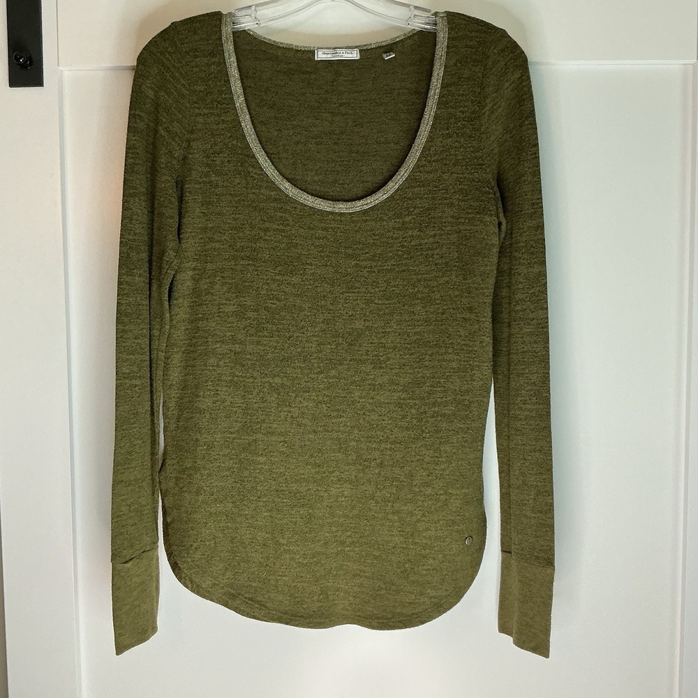 Abercrombie & Fitch Long Sleeve T Shirt Womens Med Scoop Neck Olive Green Jersey - Picture 1 of 6